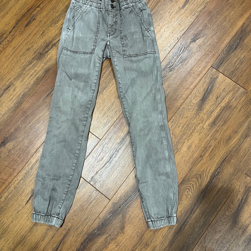 American Eagle Outfitters Women’s Jogger Pants - Size 0 Regular